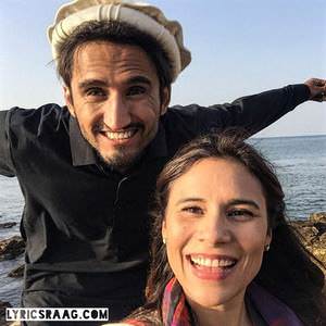 Ashiqi Angar Lyrics: Irfan Ali Tajj Featuring Zoe Viccajii