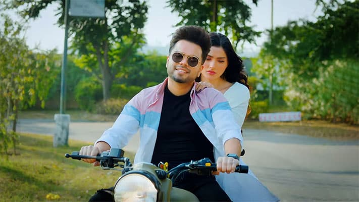 Duja Pyaar chords by Akhil