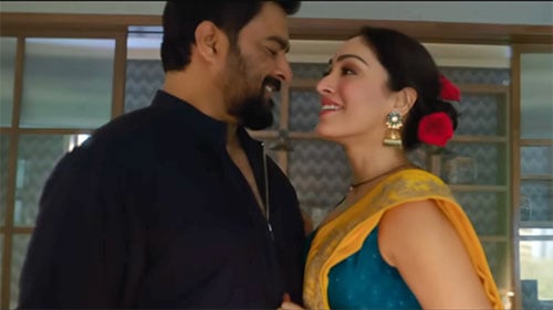 Tu-Banke-Hawa-Lyrics-Translation-Dhokha