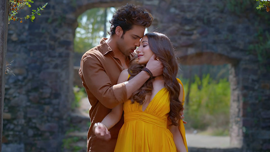 Sambhala Hai Maine (Take 2) Lyrics English (with Translation) » Dev Negi » Parth Samthaan, Heli Daruwala