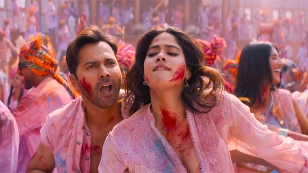 Panwadi-Lyrics-Translation-Sunny-Sanskari-Ki-Tulsi-Kumari