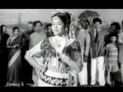 Ennamum Enna Lyrics Translation - Kaithi Kannayiram | P. Susheela