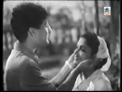 Yaen Indha Chuttithaname Lyrics Meaning: Kalyanam Panni Paar | Ghantasala