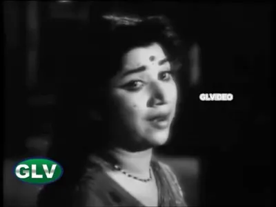 Chinna Chinna Ithazh Lyrics English Translation – Thedi Vantha Thirumagal | P. Susheela