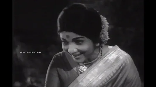 Madhulai Muthukkal Lyrics English Meaning – Thaai Piranthal | B. Vasantha | P. Bhanumathi