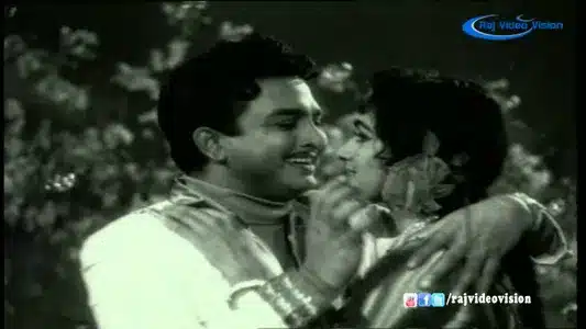 Nathaswara Oosaiyile Lyrics English Translation — Poovum Pottum | P. Susheela | T. M. Soundarajan