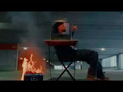 Zero Cares Lyrics Translation (in English) | Jerry