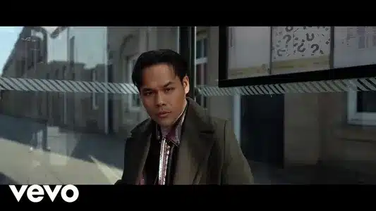 Beribu Tanda Tanya Lyrics Meaning (in English) | Syamel