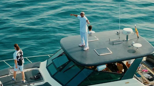 Biff Pas D'Love Lyrics Translation — Et Si J'Échoue ?? | Bouss