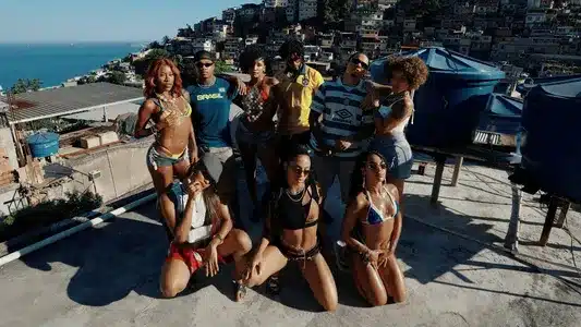 Bota Lyrics English Translation | Fragmentos | Latto | Ludmilla