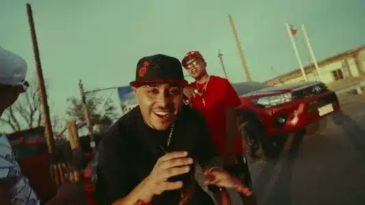 Comando Estelar Lyrics With English Translation – Germanini | Lyon La F