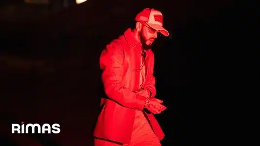 Como Es Que Se Hace Lyrics Meaning - Infinito | Latin Mafia | Yandel