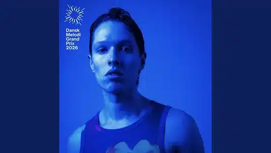 Før Vi Går Hjem Lyrics English (Translation) | Søren Torpegaard Lund