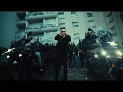 Jack Honey Lyrics English Meaning: Tout Droit | Niaks