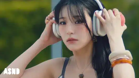 Like You Better Lyrics English Meaning: From Our 20’s | Fromis_9