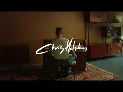 Oppe På Månen Lyrics With English Translation – Chris Holsten