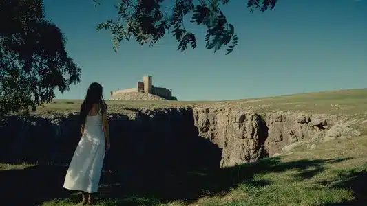 Rămâi Cu Bine Lyrics Meaning (in English) — The Motans