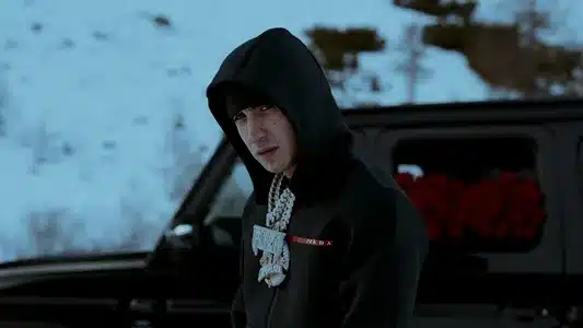 Resta Ancora Un Po' Lyrics Translation (in English) – Capo Plaza