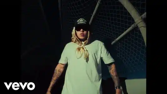 Si Te Pillara Lyrics Meaning: Borondo | Beéle