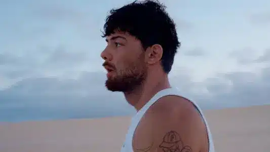 Stovky Let Lyrics {English Meaning} | Calin