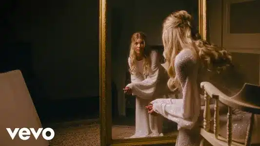 Wacht Op Mij Lyrics {English Translation} - Hannah Mae