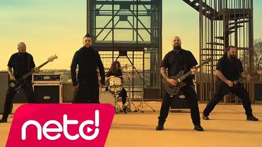 Bir Adam Lyrics English (with Translation) - İSmail Zade