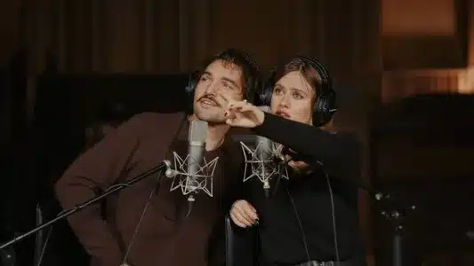 Blíž Lyrics {English Translation} — Emma Smetana | Jordan Haj