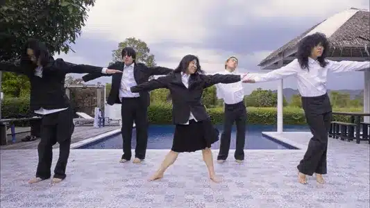 Buriburi Lyrics Translation - January Never Dies | Balming Tiger