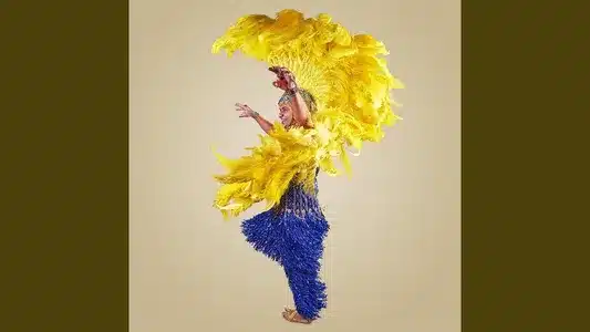 Copacabana Boy Lyrics [English Translation] – Junior Lerin