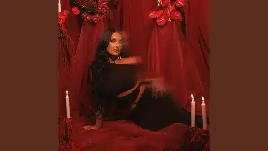 Dooset Daram Lyrics {English Translation} - Meira Omar