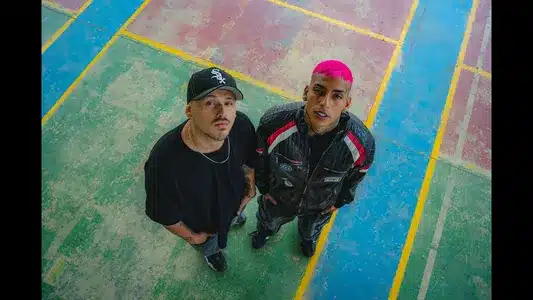 Efímero Lyrics Translation | Filantropía | Esteban Rojas | Penyair