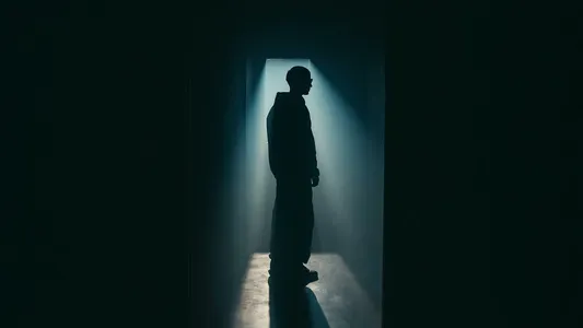 Ehkä Se Siitä Lyrics Translation – Vanhasta Uuteen | Isac Elliot