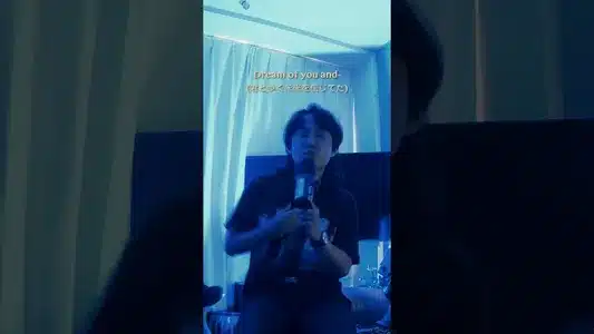 Grown Too Old Lyrics Meaning: Twotone | Vivaola