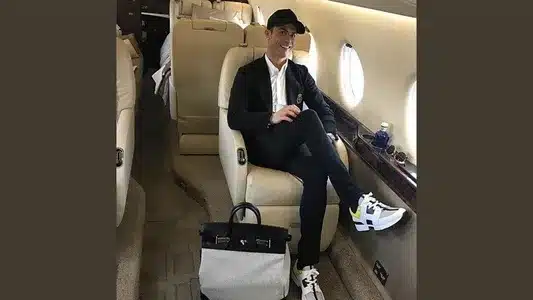 Hermès Lyrics (with English Meaning) — Batuflex