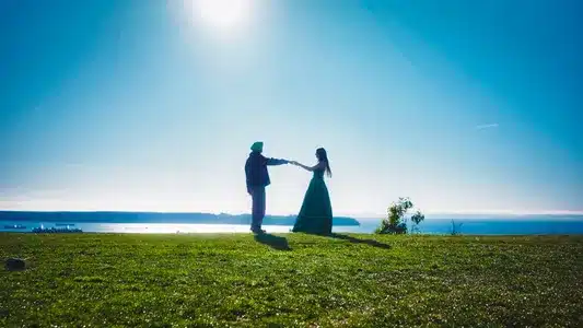 Hidden Love Lyrics {English Meaning} — Zehr Vibe