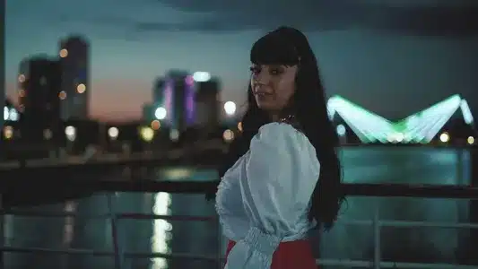 İYi Ki Sen Lyrics {English Translation} - Şenol Evgi Hd