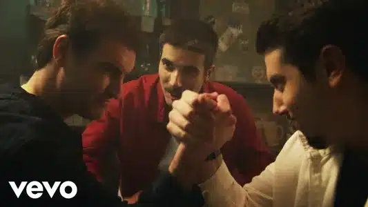 Madrugada Louca Lyrics With English Translation: Descendentes