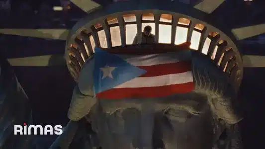 Nuevayol Lyrics Translation | Debí Tirar Más Fotos | Bad Bunny