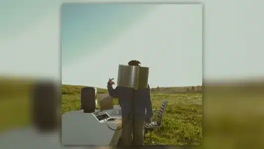 Nuvola Lyrics Meaning - Joseph | Holden