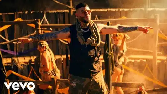 Pepas Lyrics English Translation - La 167 | Farruko