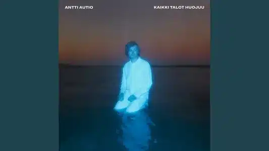 Tuhansien Öitten Läpi Lyrics Translation — Kaikki Talot Huojuu | Antti Autio