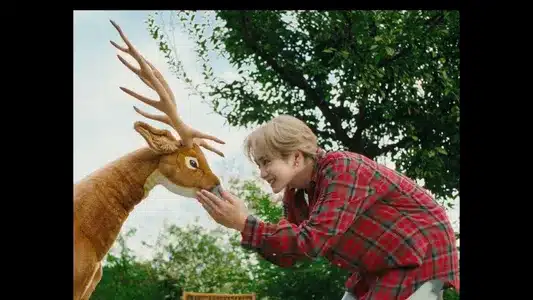 We Should Stay Together Lyrics Meaning (in English) – Hokuto