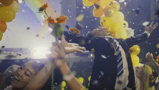 Wuss Lyrics Translation (in English) | Ayllton