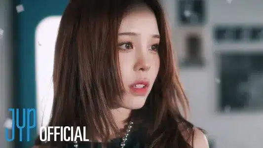 Yoake Lyrics Meaning – New Emotion | Niziu