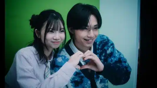 Young Dumb Love Lyrics Translated to English - Aisle