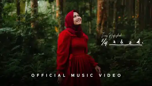 1/4 Abad Lyrics [English Translation] – Inas Hafizhah