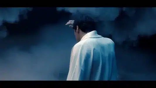 Acıtır Gibi Severek Lyrics With English Meaning - Canozan