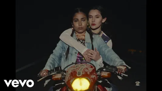 Ama De Mi Sol Lyrics Meaning - La Vida Era Más Corta | Milo J