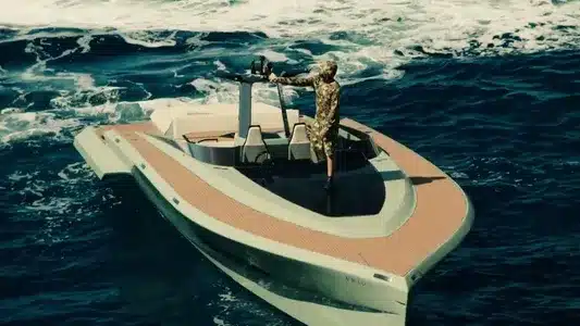 Avísame Lyrics English Meaning - Vivir Pa' Quedarse | Jc Reyes