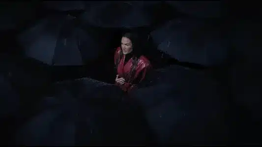 Ça Fait Mal Lyrics Translation — Charlotte | Vitaa